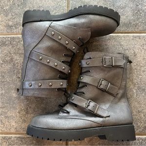 Bamboo Buckled Lace Gray Moto Boots Size 8.5 New